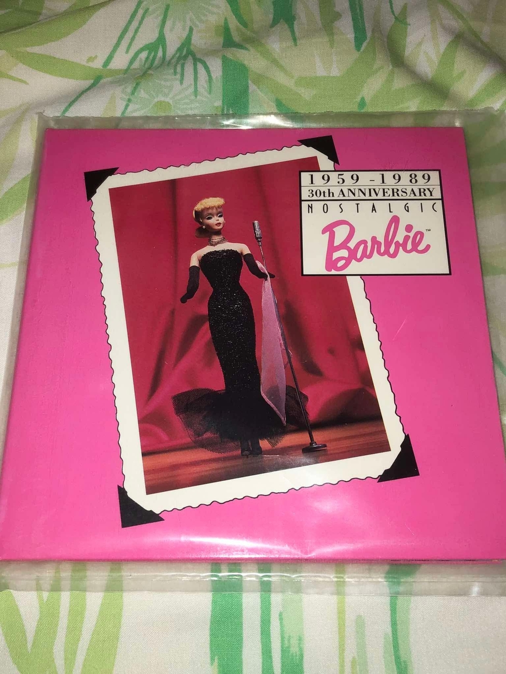 1989 Barbie "Pink Jubilee" 30th Anniversary commemorative medallion